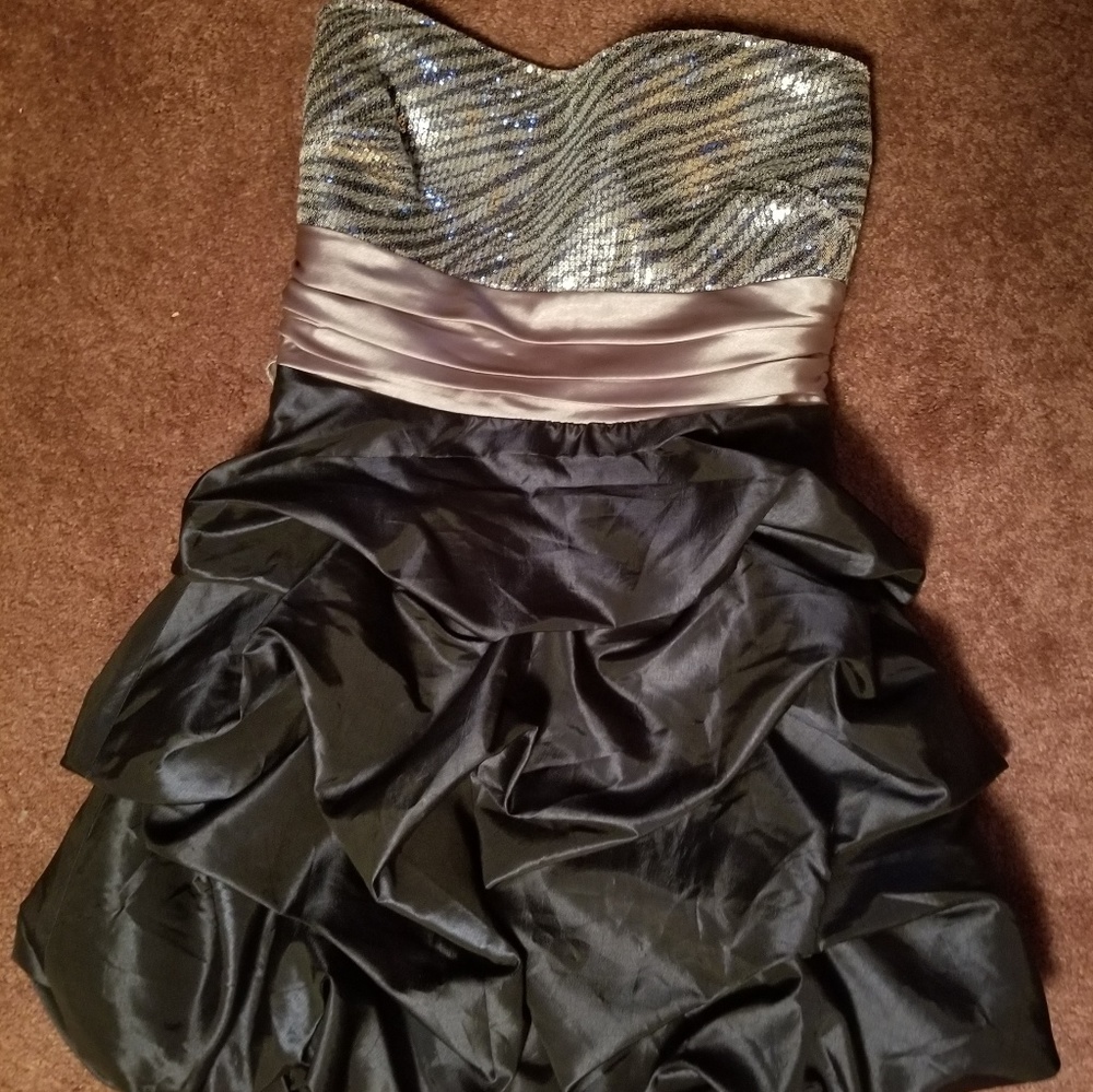 Navy dress